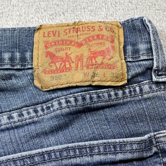 Levi's 559 Relaxed Straight Jeans Tag W36 L32 Distressed Denim (fit 34W x‎ 30L) - Picture 6 of 16